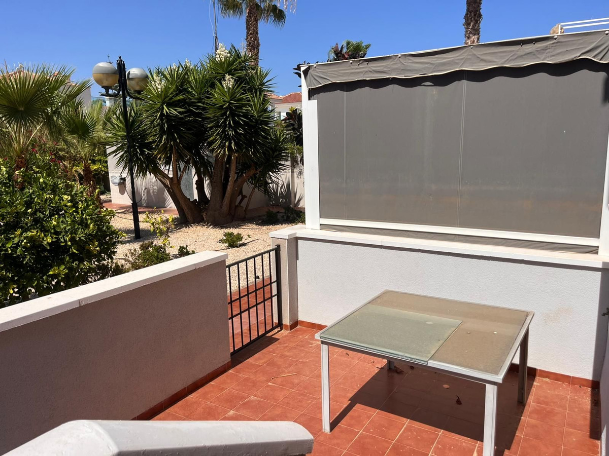 Se vende Adosada de 3 dormitorios en Costa Blanca, Alicante, España