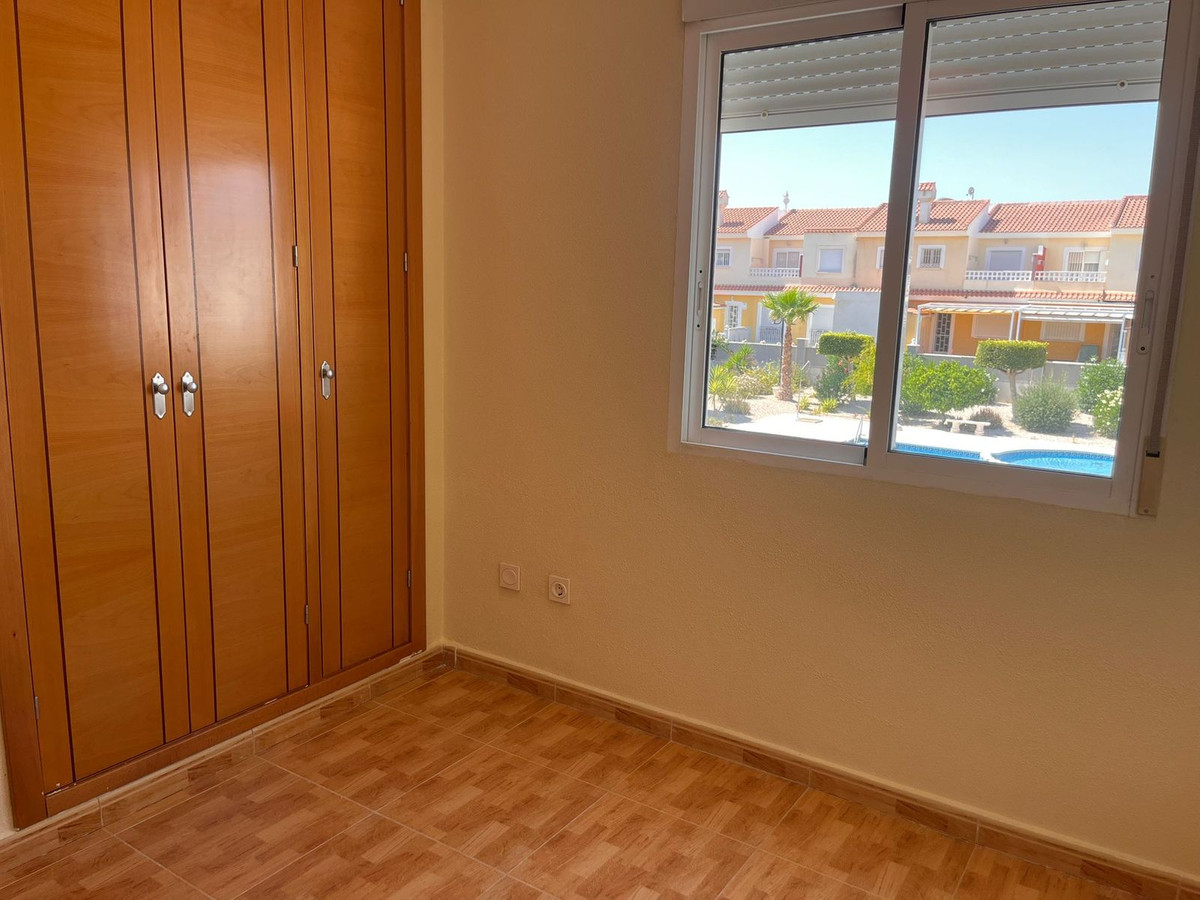 Se vende Adosada de 3 dormitorios en Costa Blanca, Alicante, España