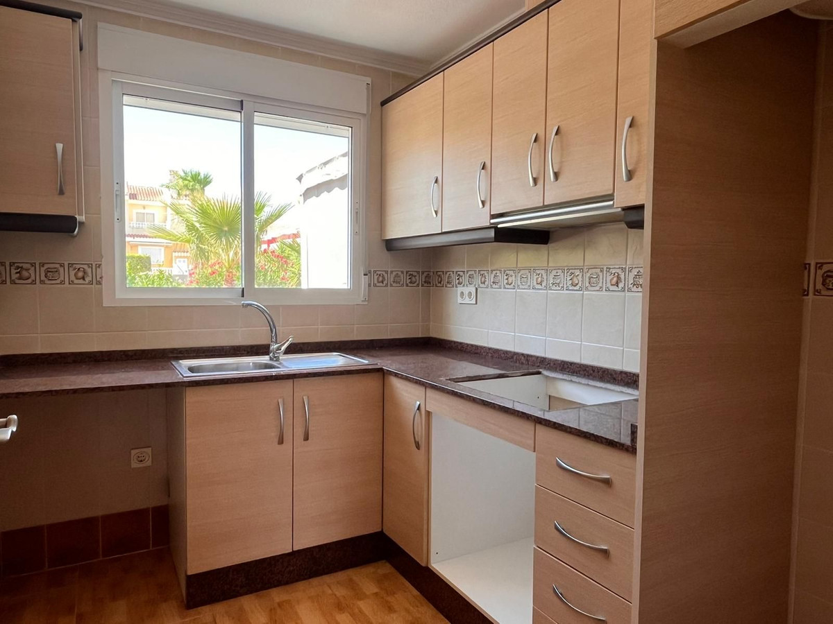 Se vende Adosada de 3 dormitorios en Costa Blanca, Alicante, España