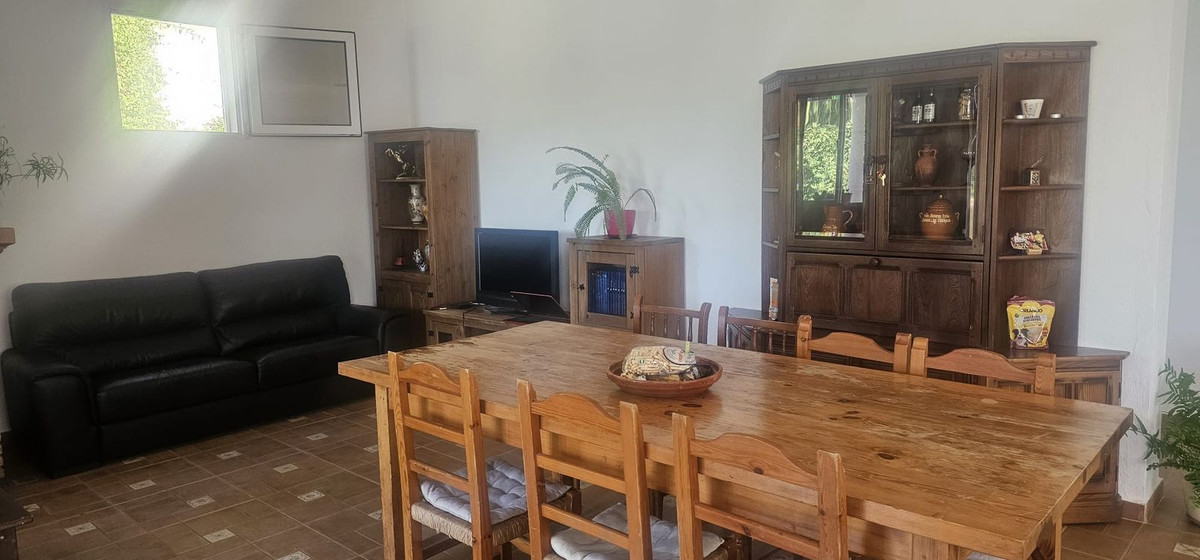 3 Bed Townhouse for sale in Estepona Costa Del Sol, Málaga, Spain