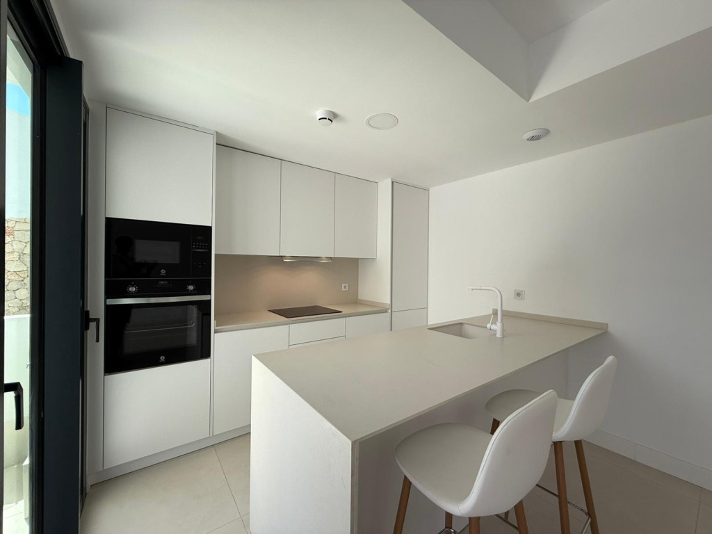3 Bed Apartment for sale in Fuengirola Costa Del Sol, Málaga, Spain