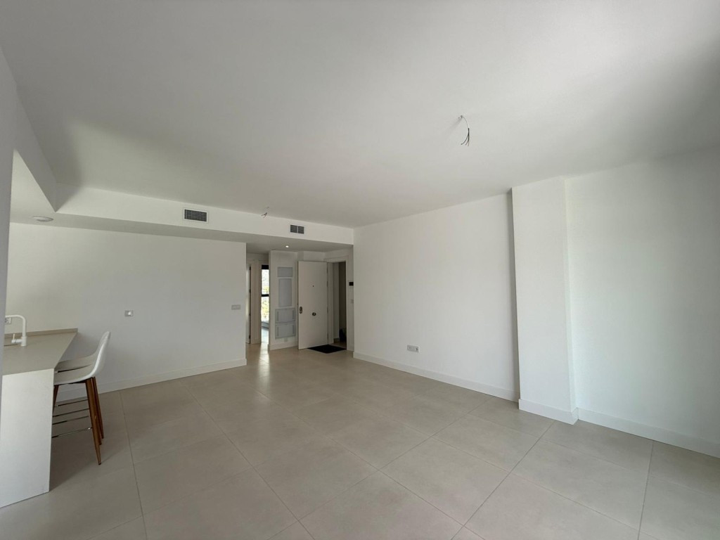 3 Bed Apartment for sale in Fuengirola Costa Del Sol, Málaga, Spain