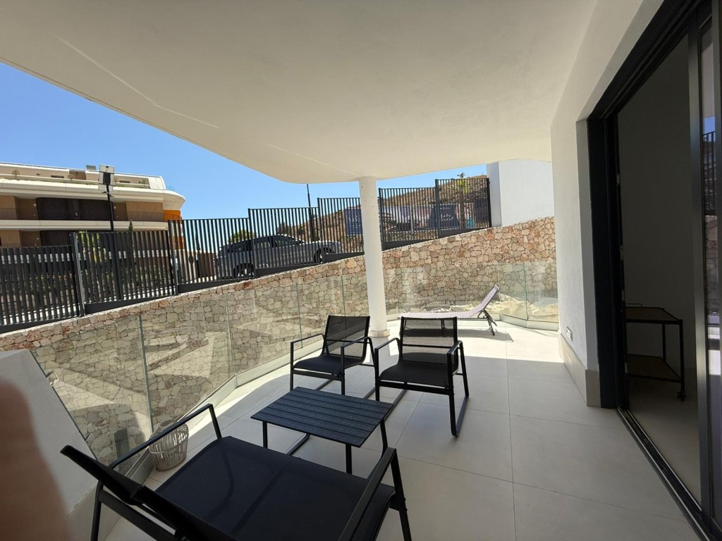 3 Bed Apartment for sale in Fuengirola Costa Del Sol, Málaga, Spain
