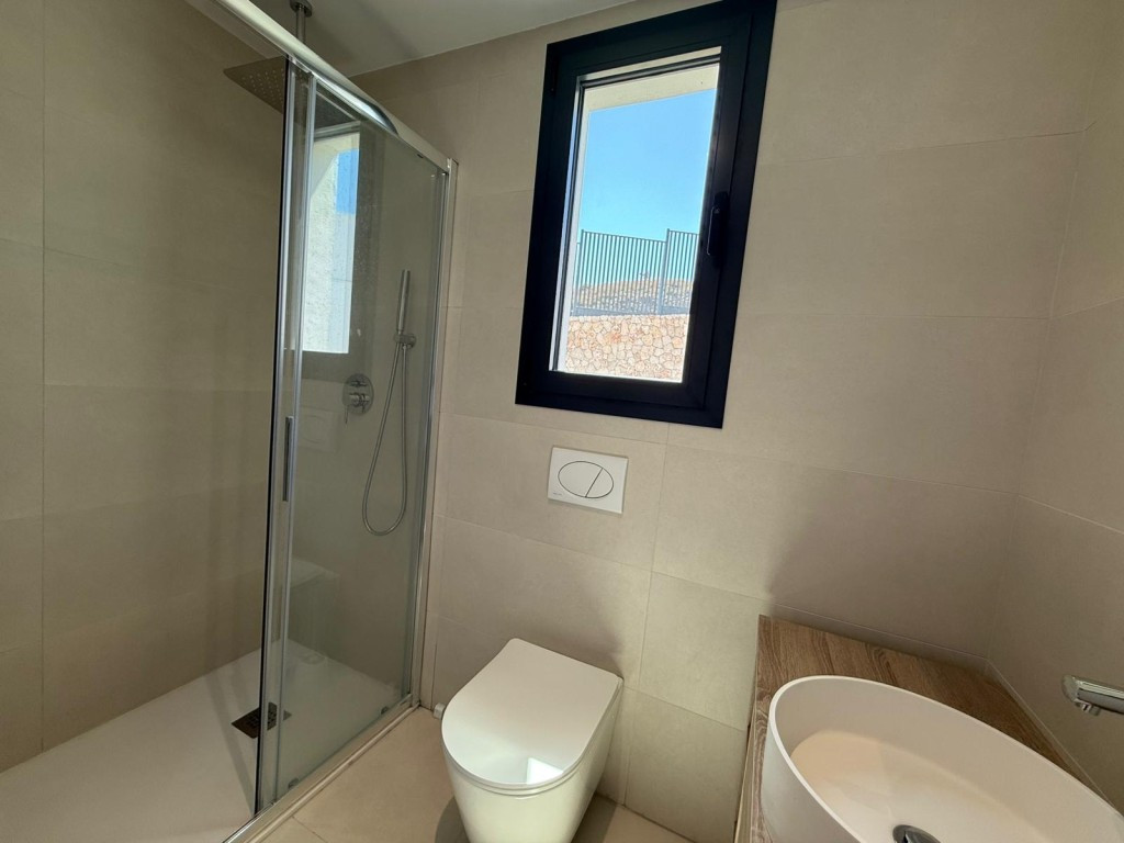 3 Bed Apartment for sale in Fuengirola Costa Del Sol, Málaga, Spain