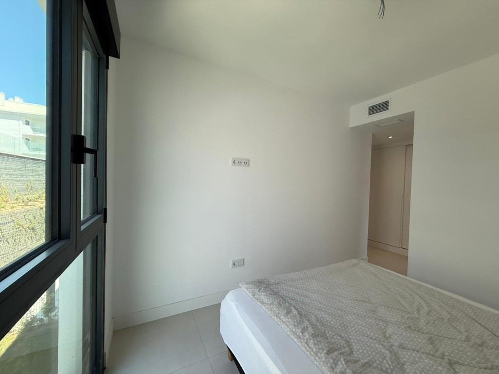 3 Bed Apartment for sale in Fuengirola Costa Del Sol, Málaga, Spain