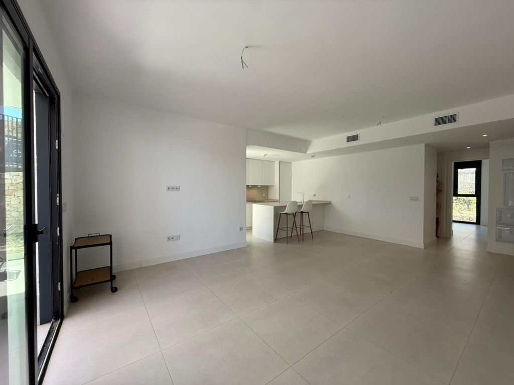 3 Bed Apartment for sale in Fuengirola Costa Del Sol, Málaga, Spain