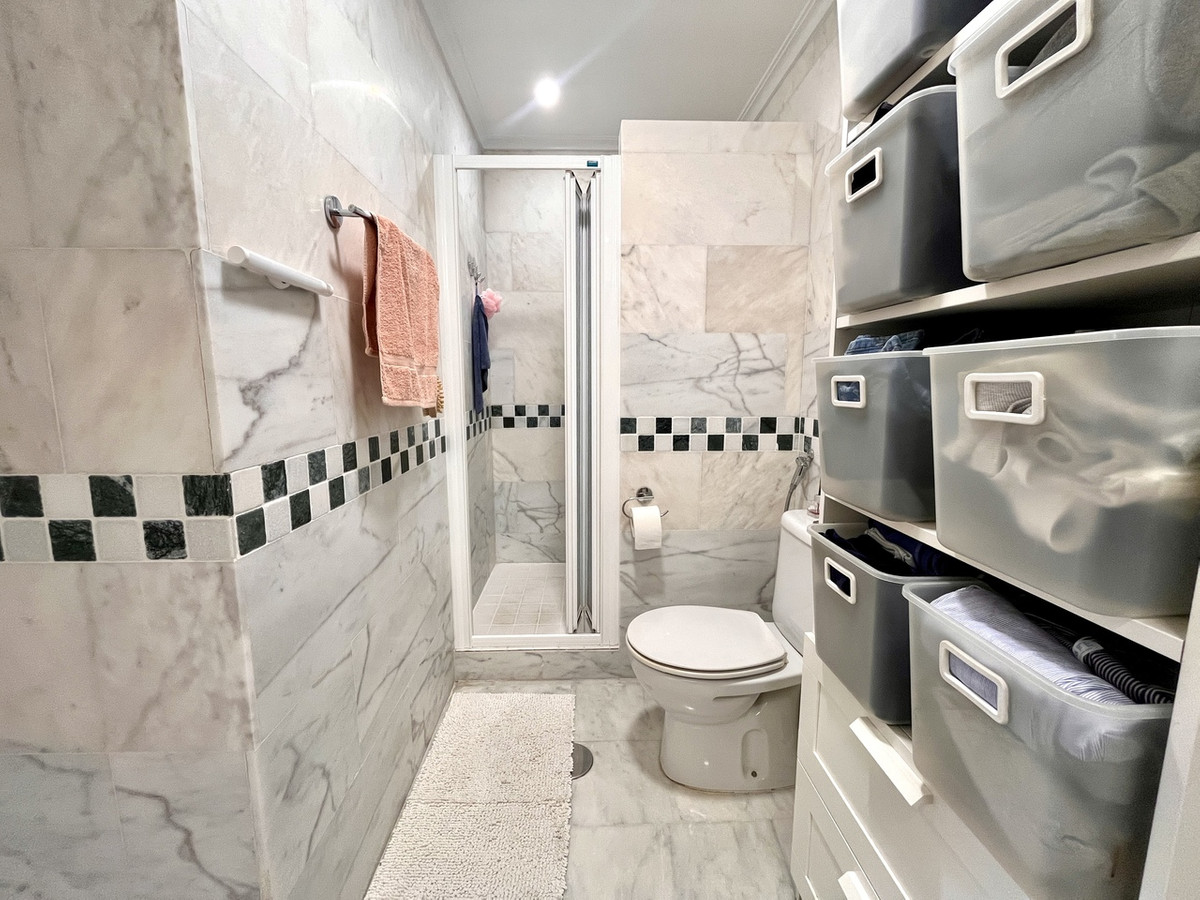 2 Bed Apartment for sale in Villamartin Costa Blanca, Alicante, Spain