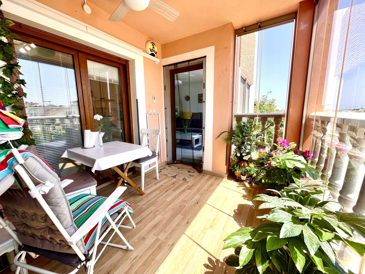 2 Bed Apartment for sale in Villamartin Costa Blanca, Alicante, Spain