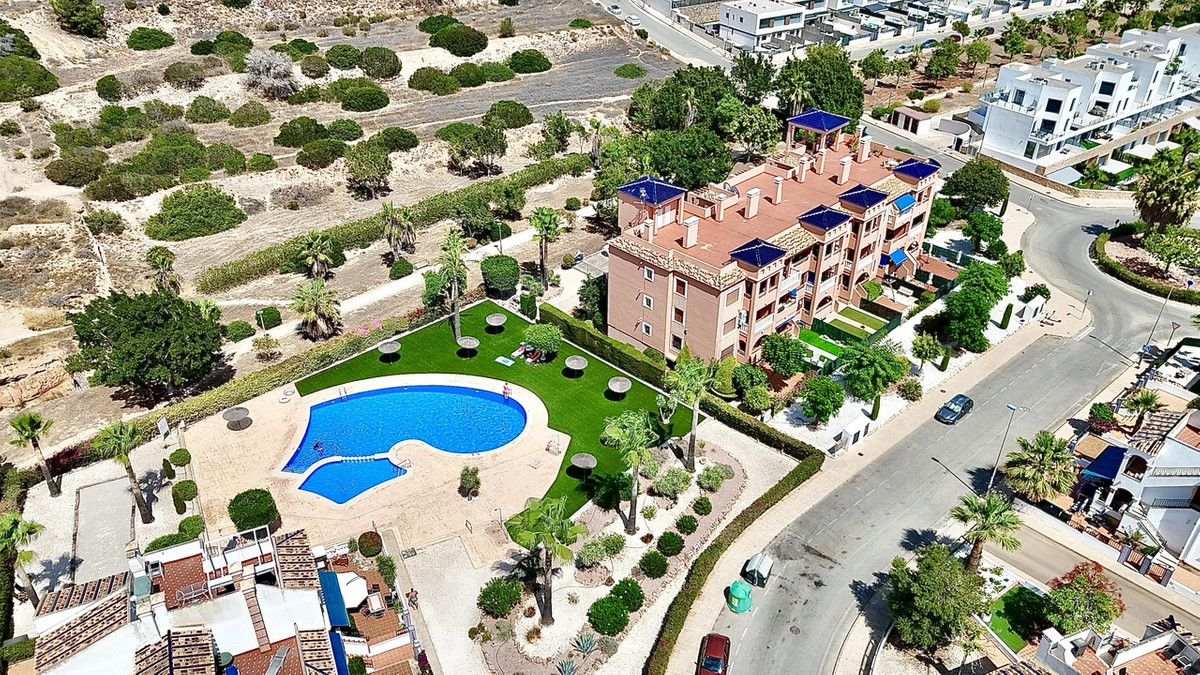 2 Bed Apartment for sale in Villamartin Costa Blanca, Alicante, Spain
