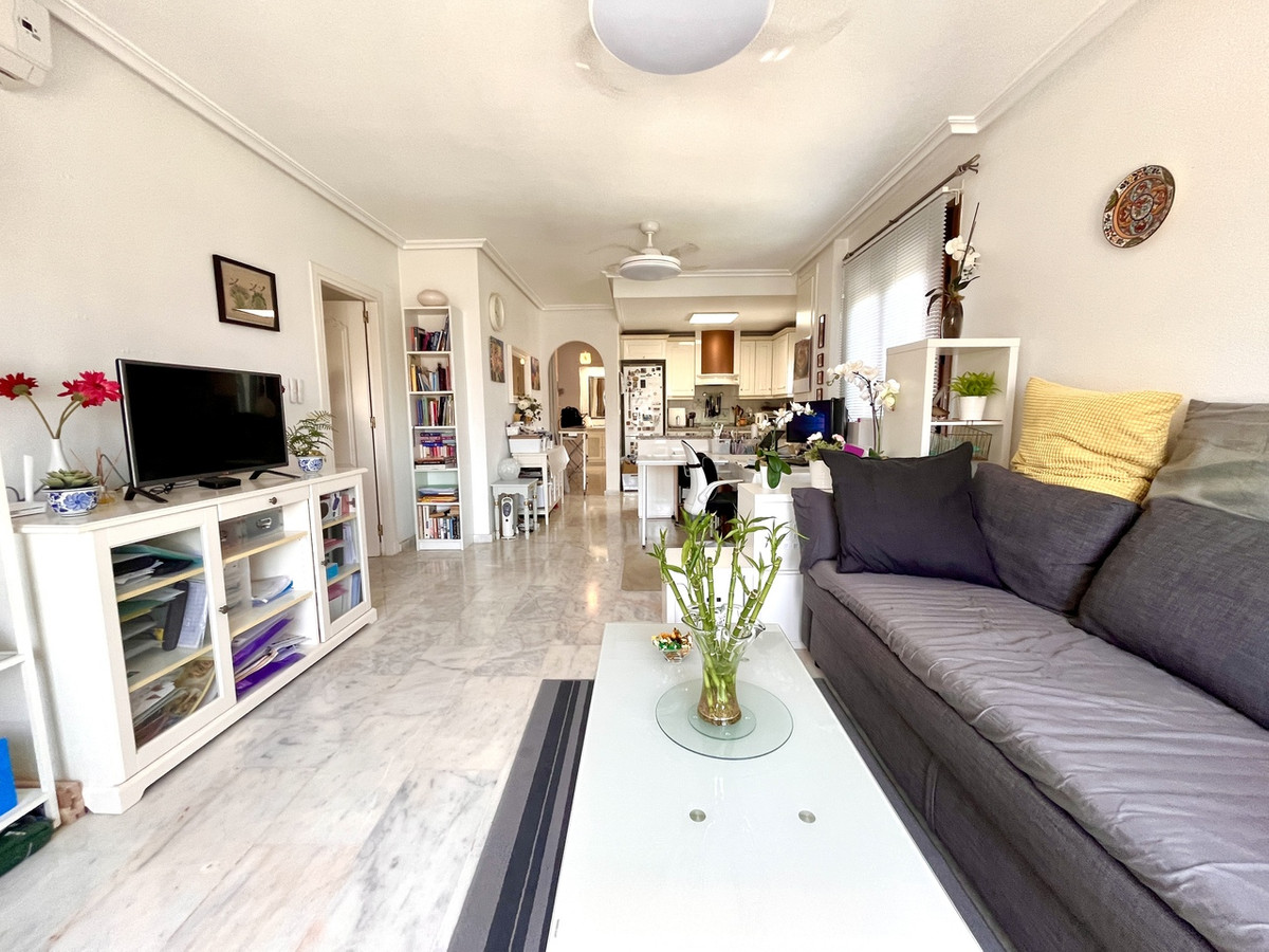 2 Bed Apartment for sale in Villamartin Costa Blanca, Alicante, Spain