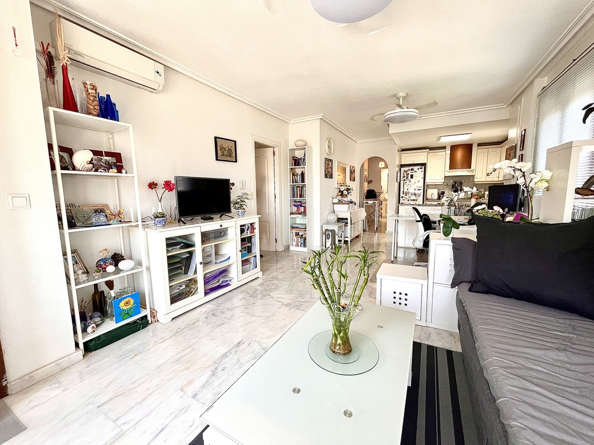 2 Bed Apartment for sale in Villamartin Costa Blanca, Alicante, Spain