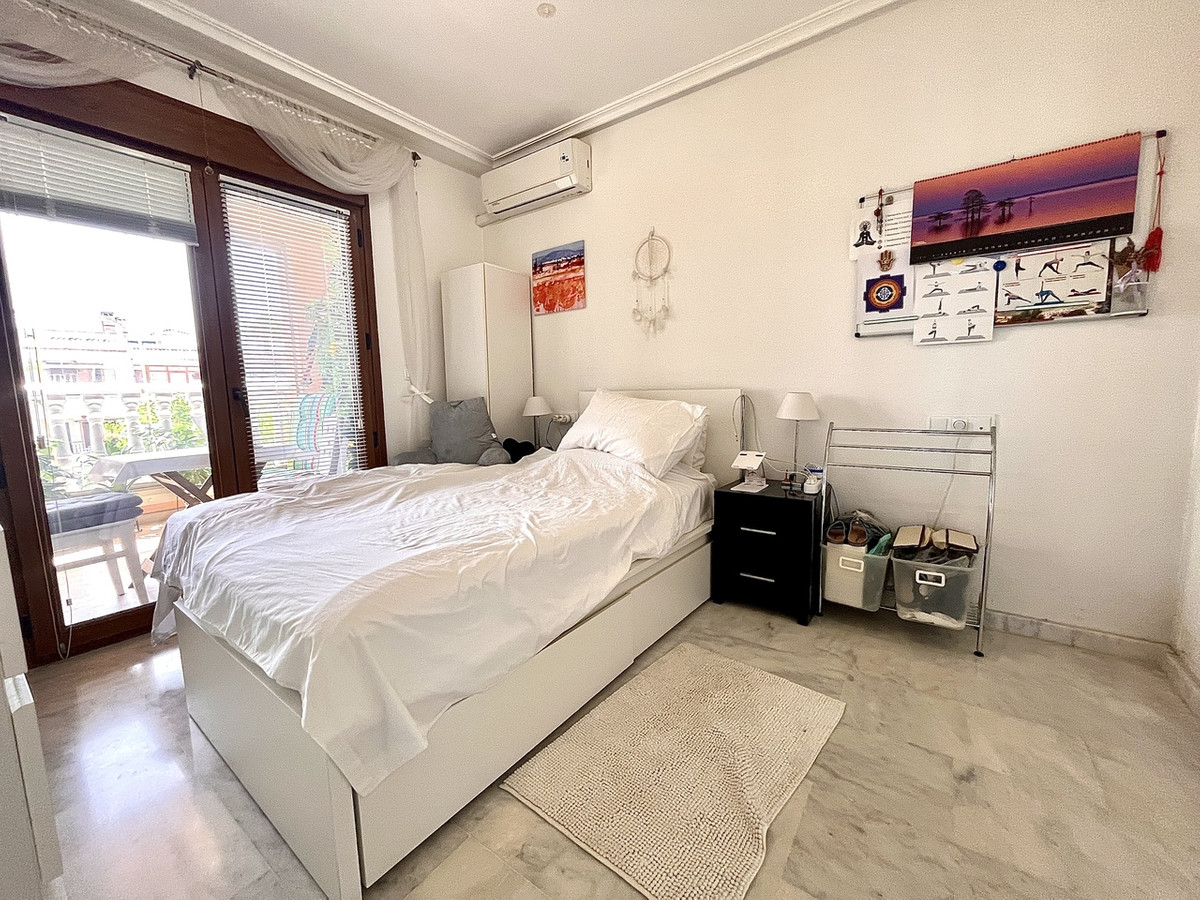 2 Bed Apartment for sale in Villamartin Costa Blanca, Alicante, Spain