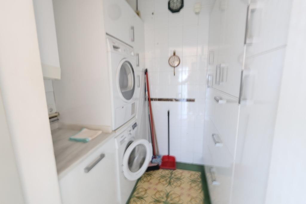 Se vende Villa - Chalet de 4 dormitorios en Costa Blanca, Alicante, España