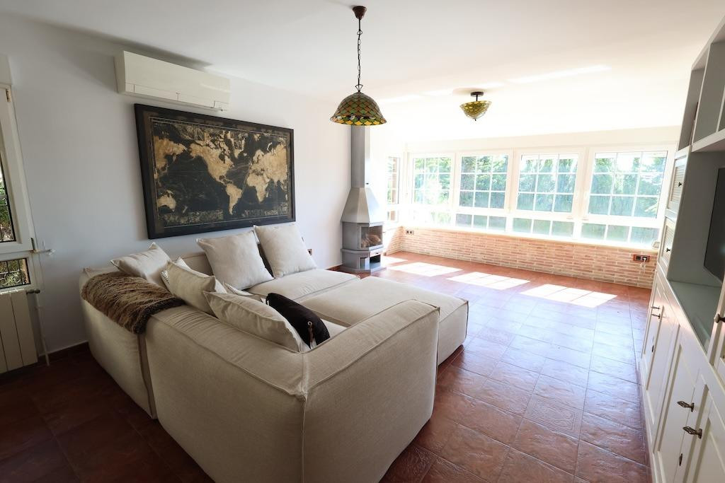 Se vende Villa - Chalet de 4 dormitorios en Costa Blanca, Alicante, España