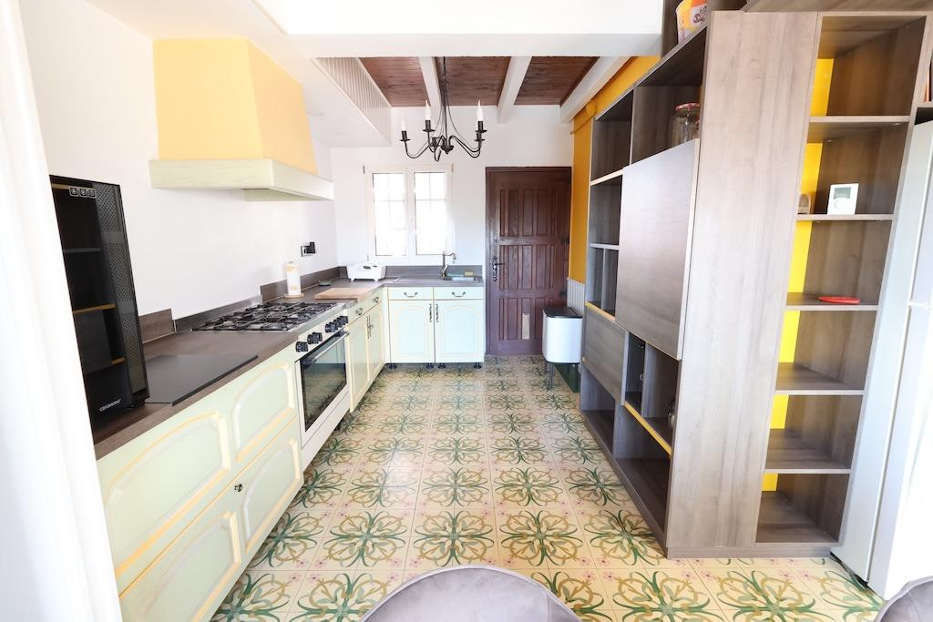 Se vende Villa - Chalet de 4 dormitorios en Costa Blanca, Alicante, España