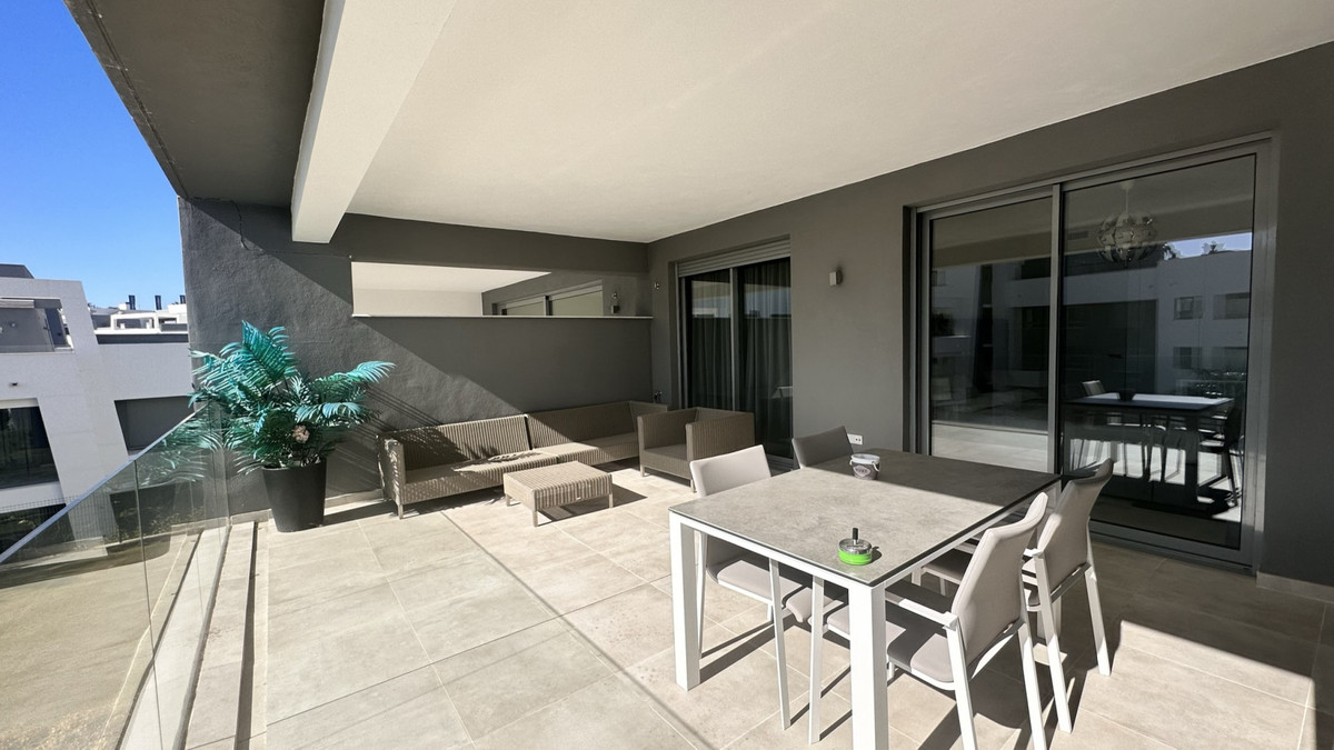 Se vende Apartamento Planta Media de 2 dormitorios en Costa Del Sol, Málaga, España