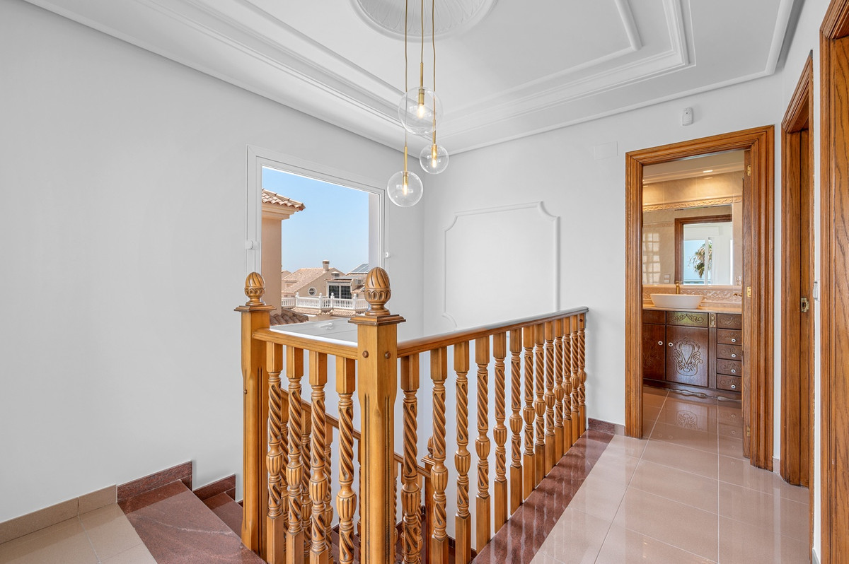 4 Bed Townhouse for sale in Torrevieja Costa Blanca, Alicante, Spain