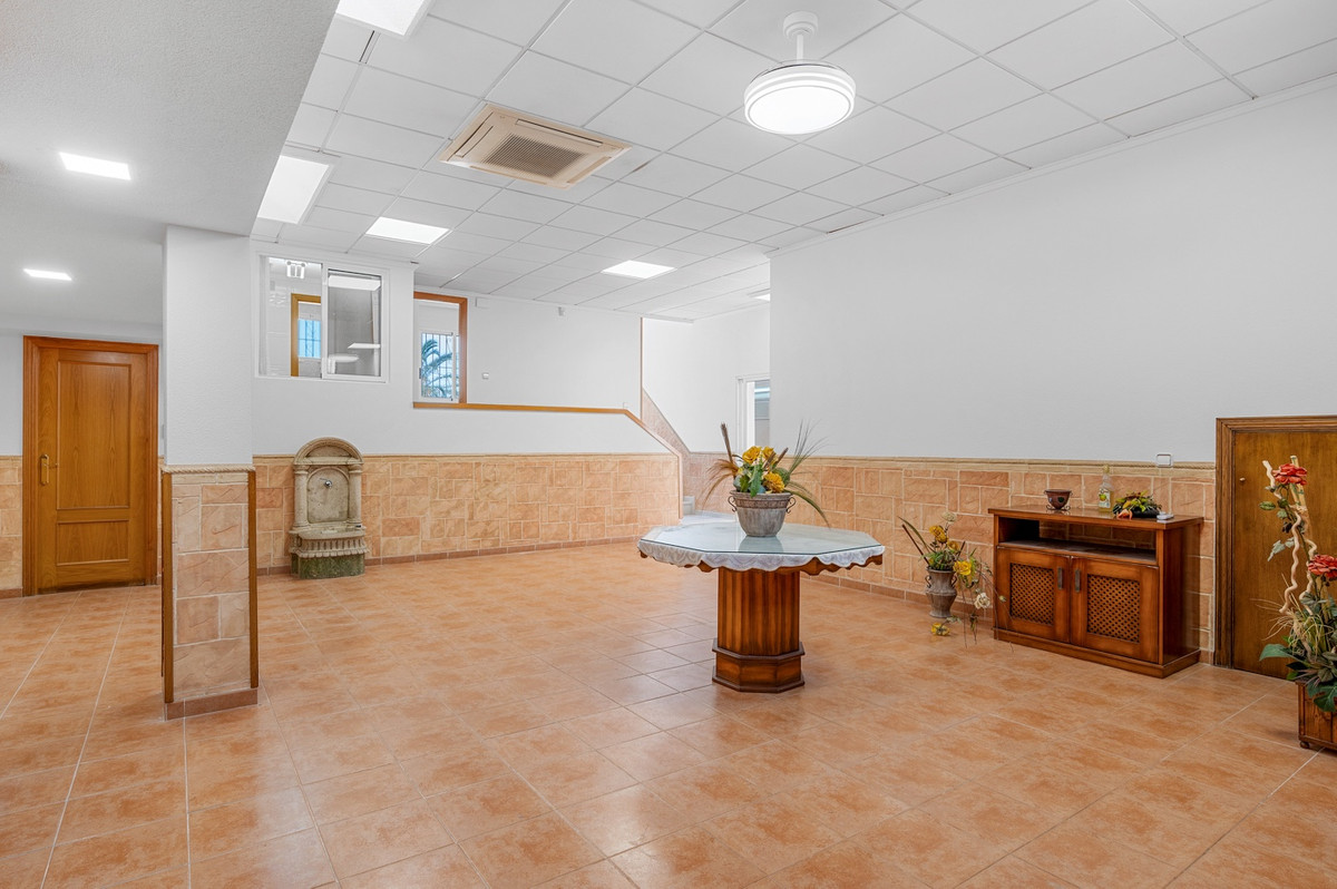 4 Bed Townhouse for sale in Torrevieja Costa Blanca, Alicante, Spain