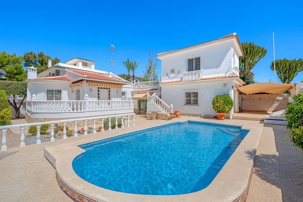 3 Bed Townhouse for sale in Ciudad Quesada Costa Blanca, Alicante, Spain
