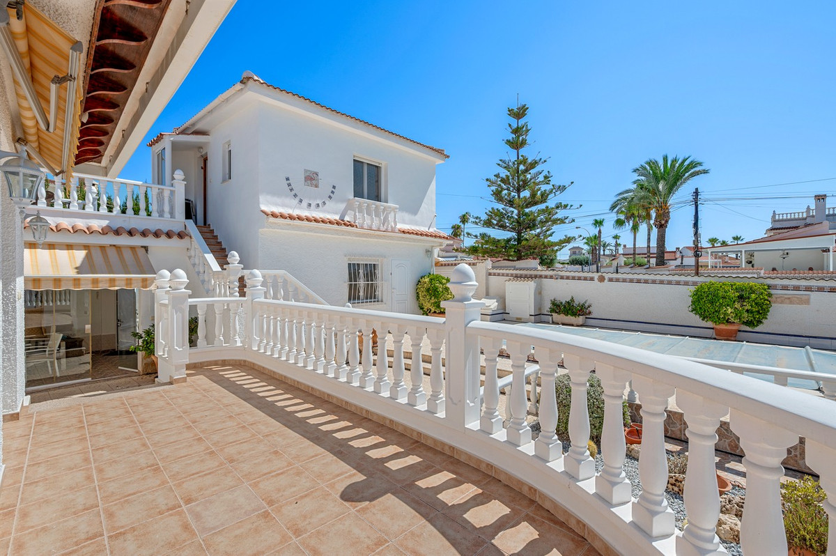 3 Bed Townhouse for sale in Ciudad Quesada Costa Blanca, Alicante, Spain