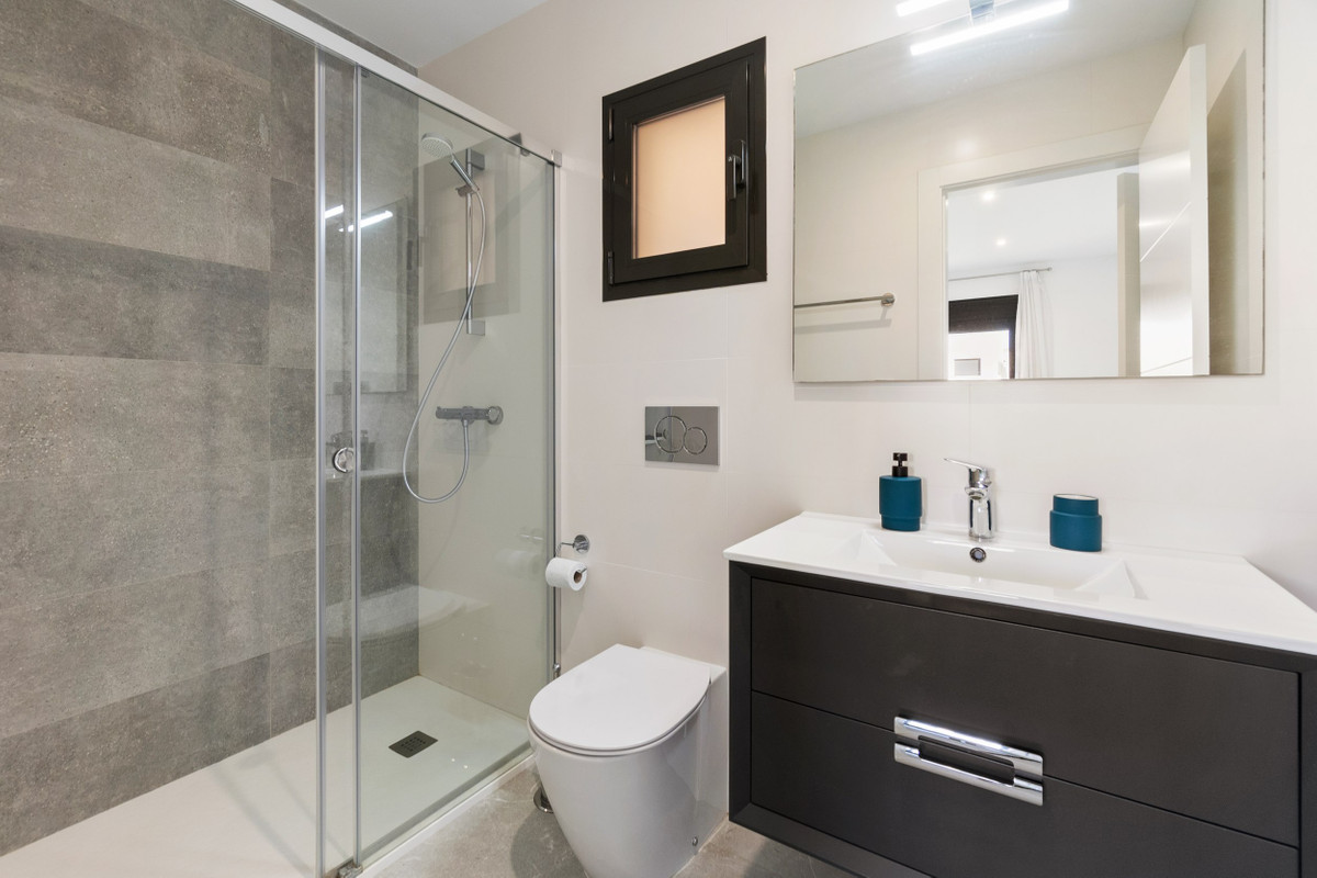 2 Bed Apartment for sale in Orihuela Costa Costa Blanca, Alicante, Spain