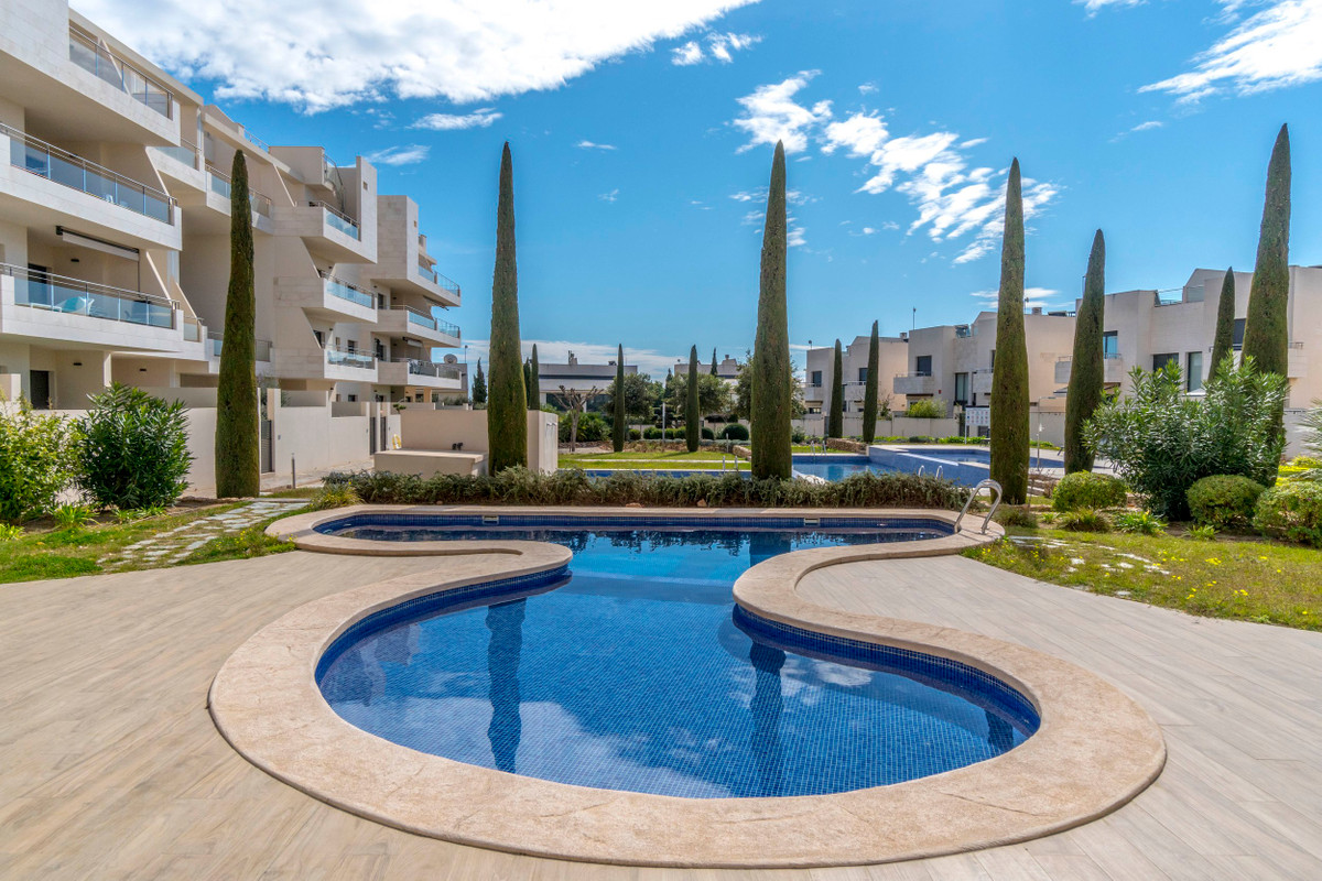2 Bed Apartment for sale in Orihuela Costa Costa Blanca, Alicante, Spain