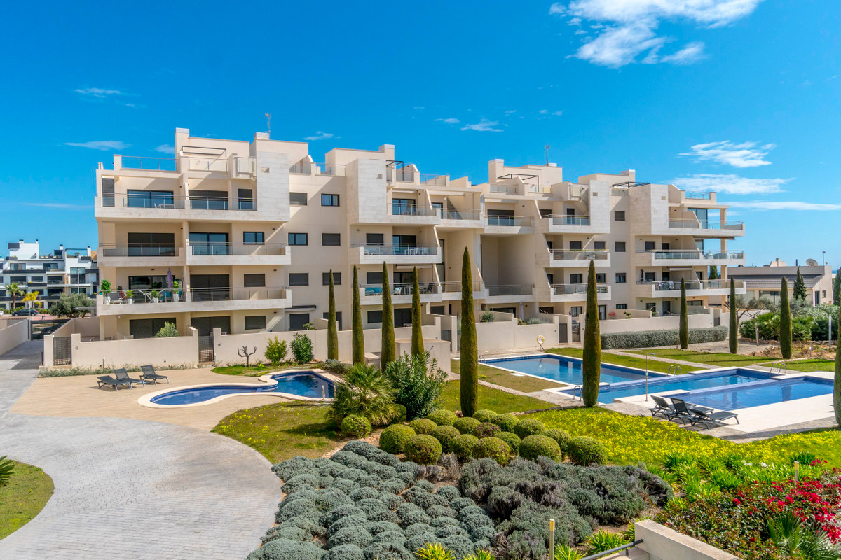 2 Bed Apartment for sale in Orihuela Costa Costa Blanca, Alicante, Spain
