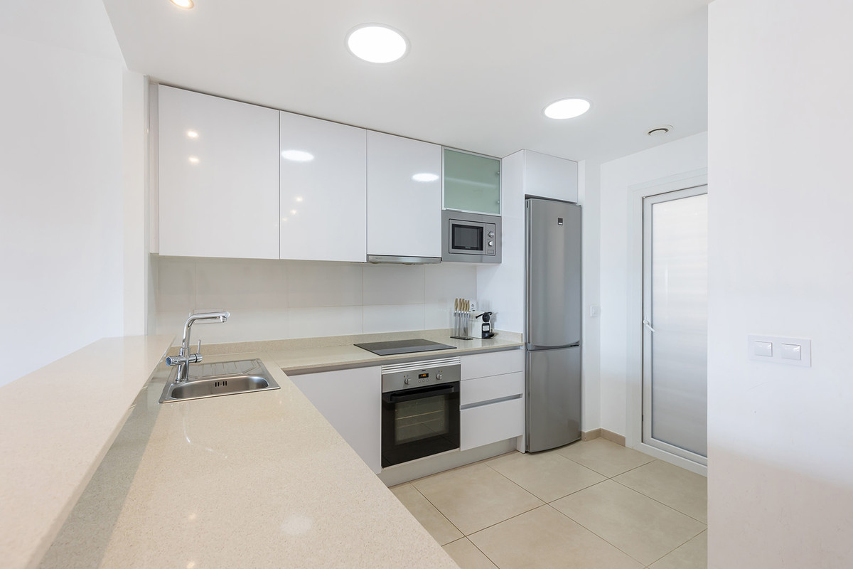 Se vende Apartamento Planta Media de 3 dormitorios en Costa Blanca, Alicante, España