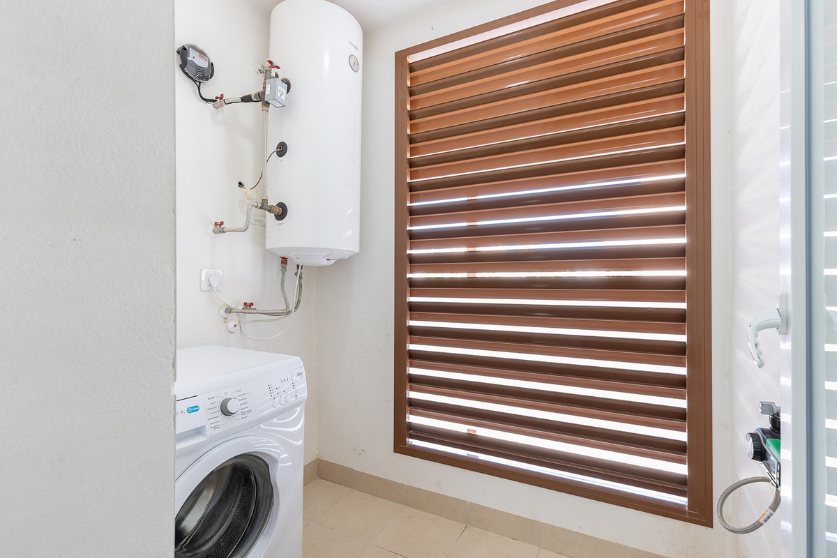 Se vende Apartamento Planta Media de 3 dormitorios en Costa Blanca, Alicante, España
