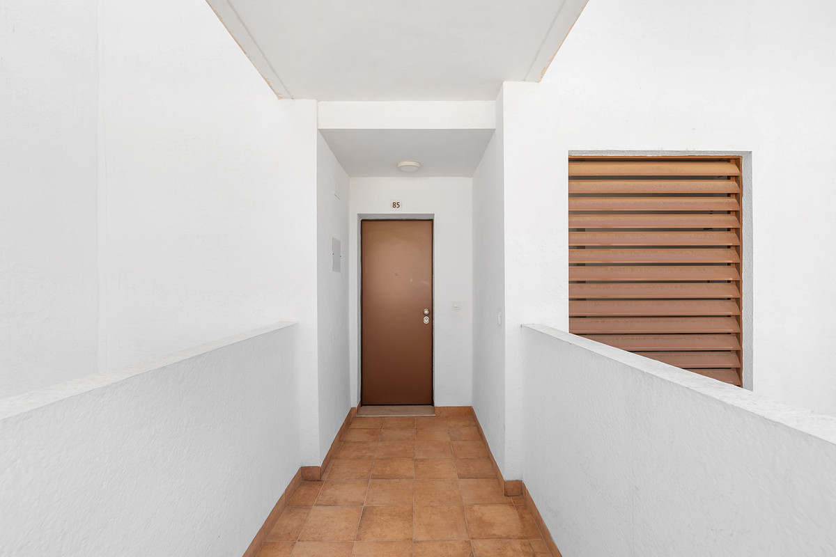 Se vende Apartamento Planta Media de 3 dormitorios en Costa Blanca, Alicante, España