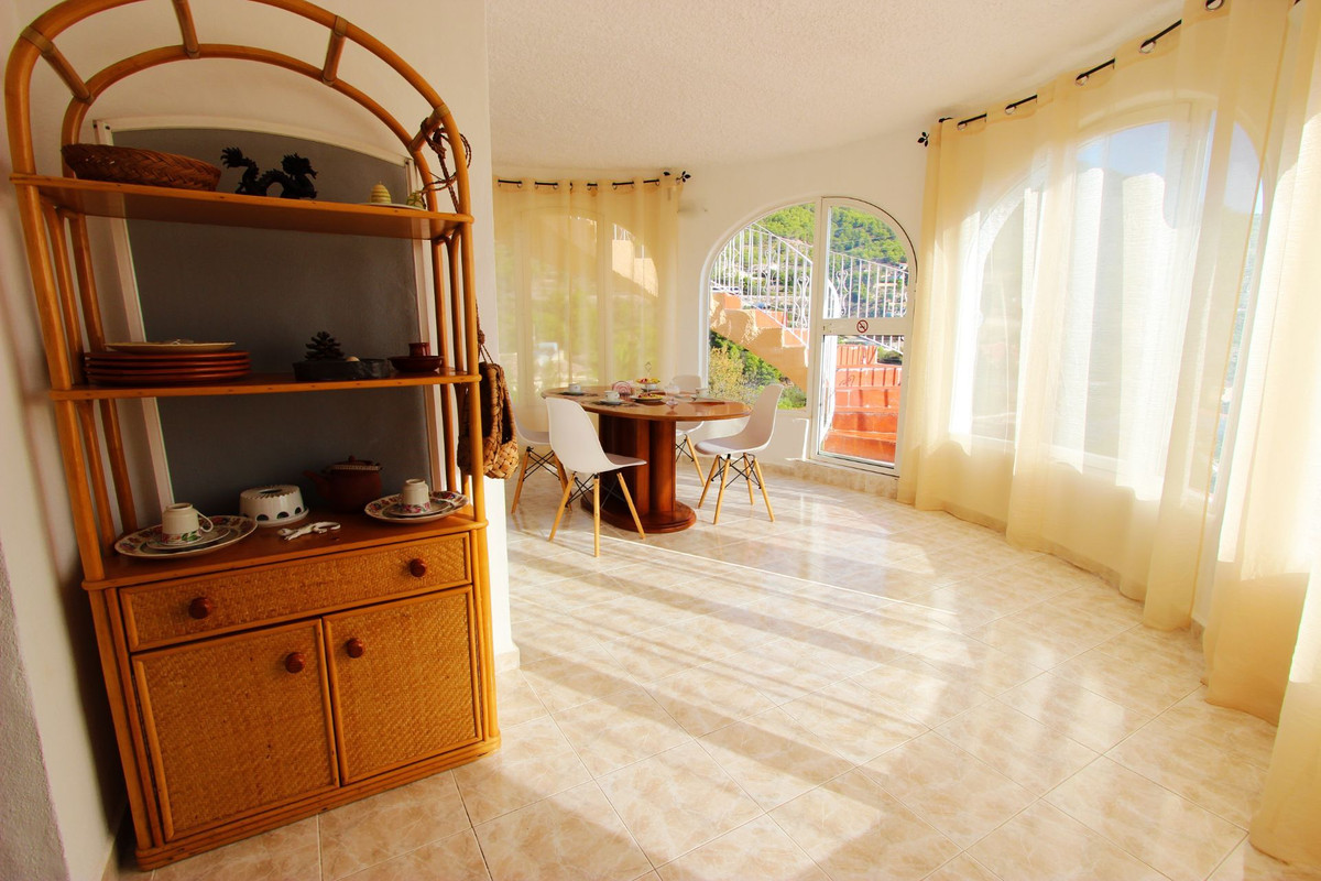 Se vende Villa - Chalet de 3 dormitorios en Costa Blanca, Alicante, España