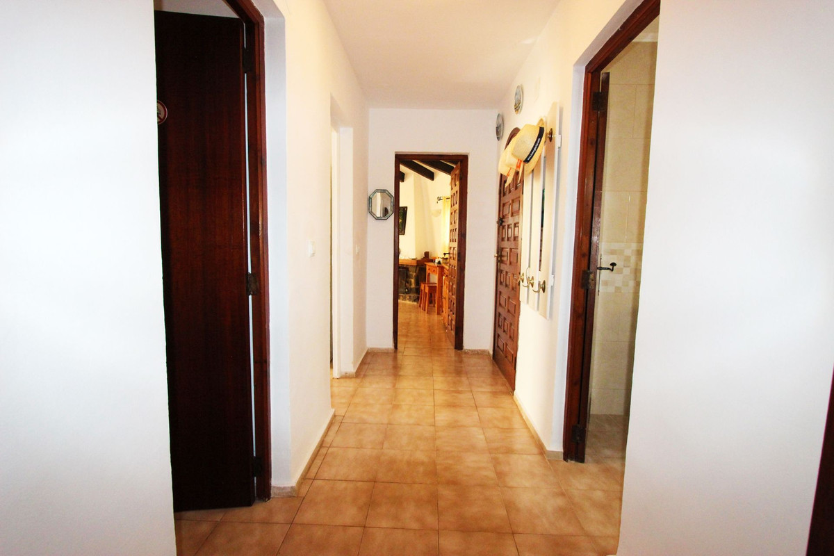 Se vende Villa - Chalet de 3 dormitorios en Costa Blanca, Alicante, España