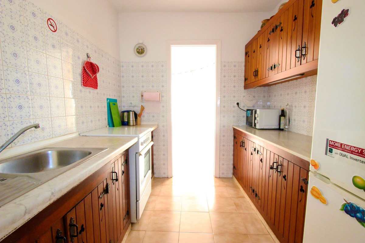 Se vende Villa - Chalet de 3 dormitorios en Costa Blanca, Alicante, España