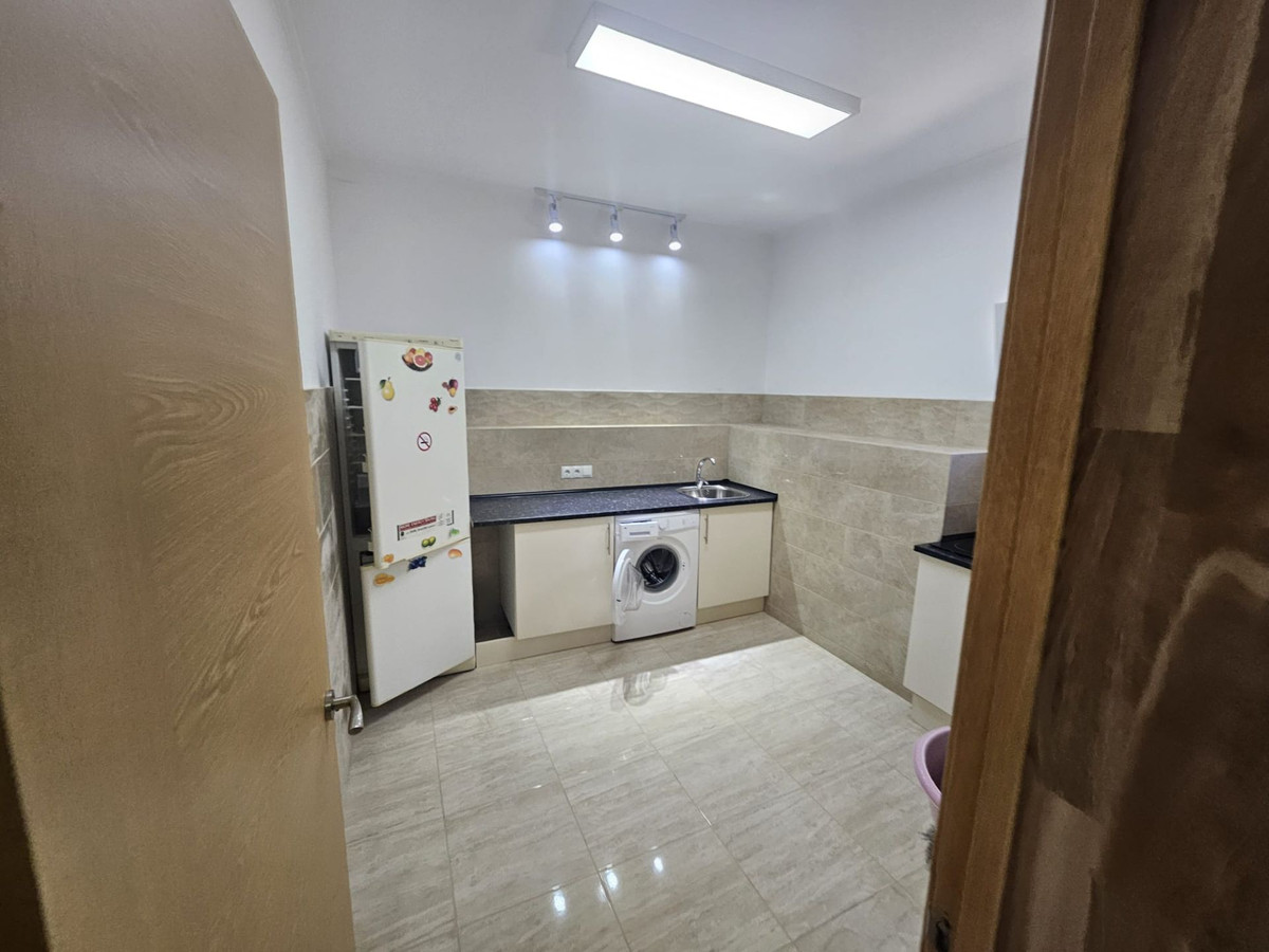 Se vende Villa - Chalet de 3 dormitorios en Costa Blanca, Alicante, España