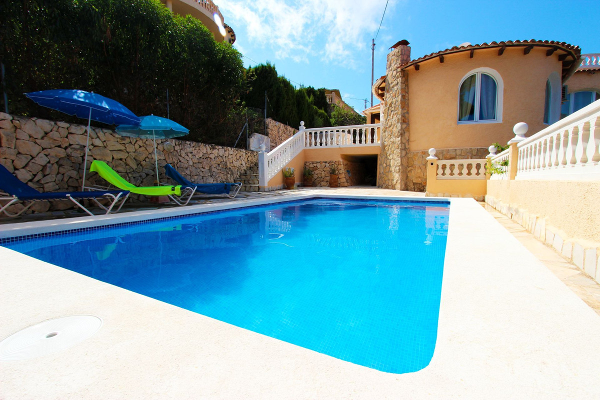 Se vende Villa - Chalet de 3 dormitorios en Costa Blanca, Alicante, España