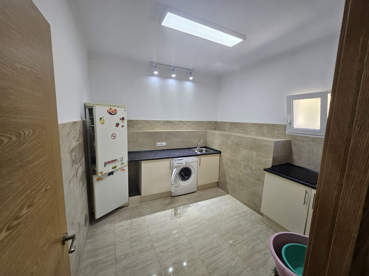 Se vende Villa - Chalet de 3 dormitorios en Costa Blanca, Alicante, España
