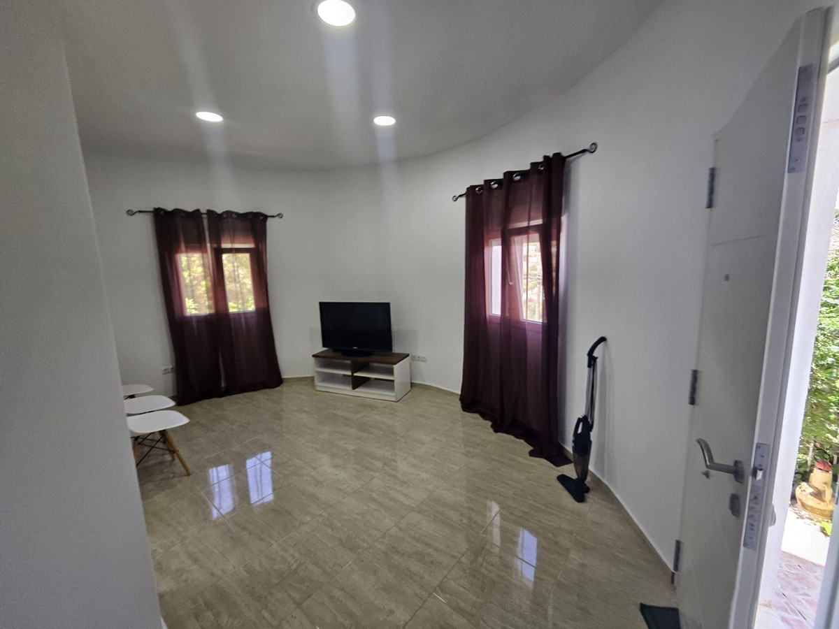 Se vende Villa - Chalet de 3 dormitorios en Costa Blanca, Alicante, España