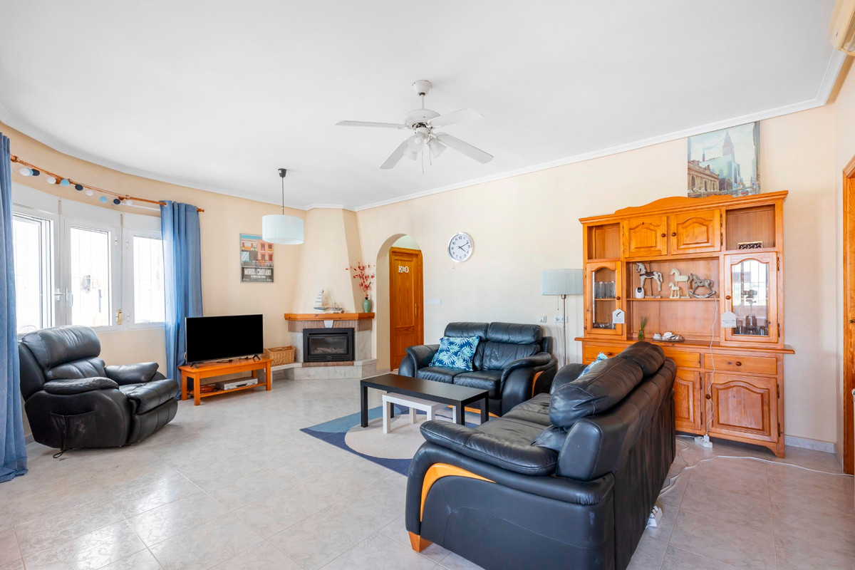 Se vende Villa - Chalet de 5 dormitorios en Costa Blanca, Alicante, España