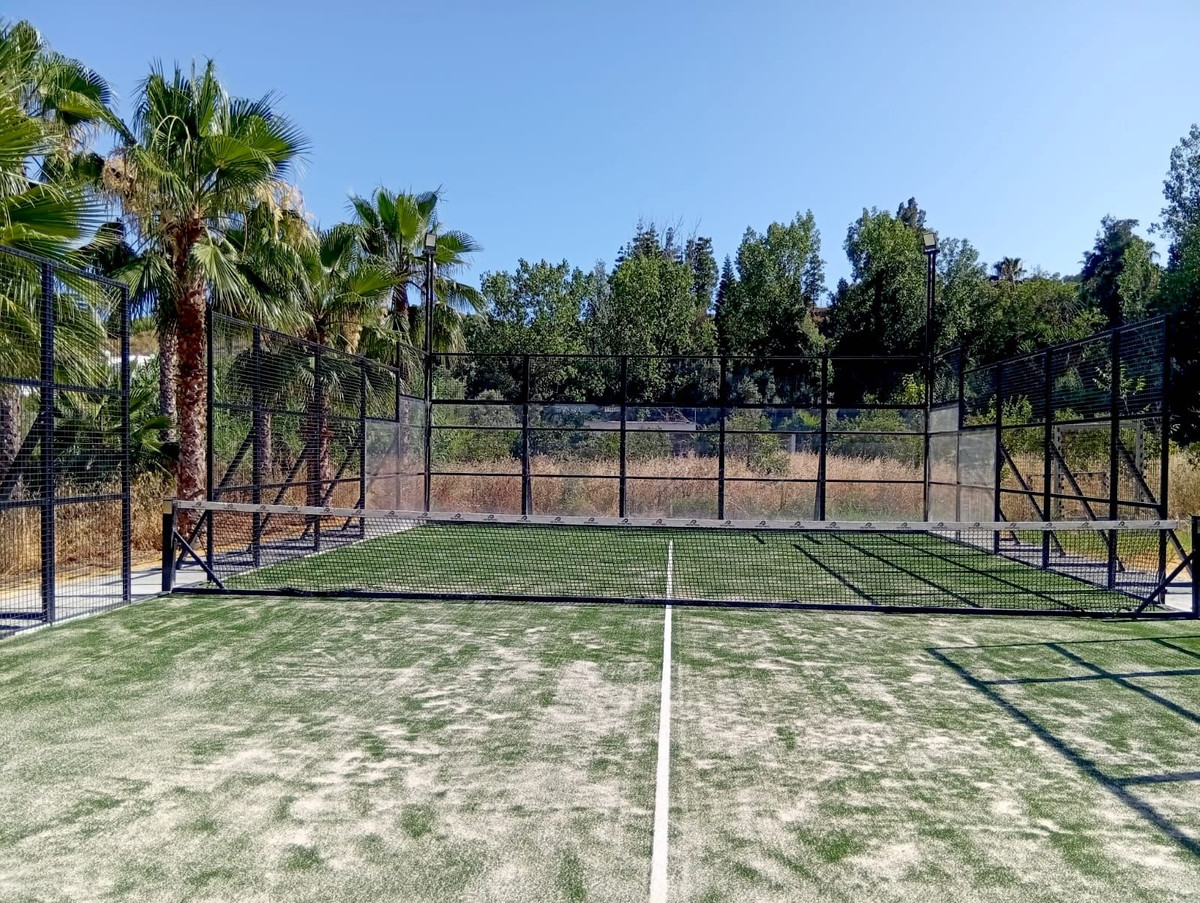 6 Bed Townhouse for sale in Alhaurín De La Torre Costa Del Sol, Málaga, Spain