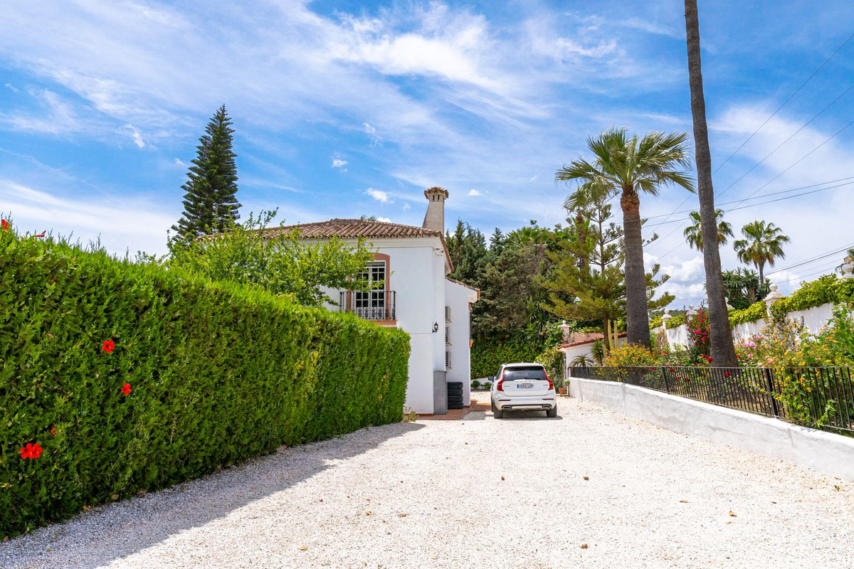 6 Bed Townhouse for sale in Alhaurín De La Torre Costa Del Sol, Málaga, Spain