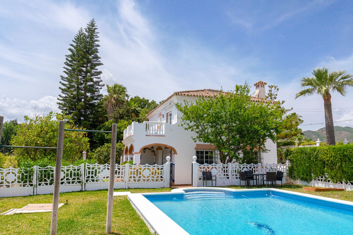 6 Bed Townhouse for sale in Alhaurín De La Torre Costa Del Sol, Málaga, Spain