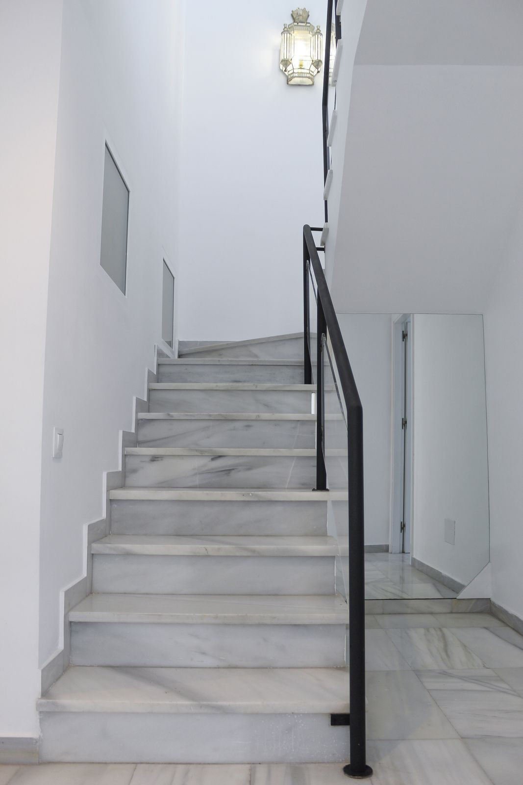 3 Bed Apartment for sale in Puerto Banús Costa Del Sol, Málaga, Spain