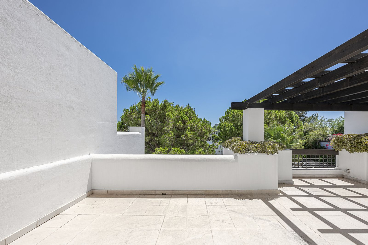 2 Bed Apartment for sale in Río Real Costa Del Sol, Málaga, Spain