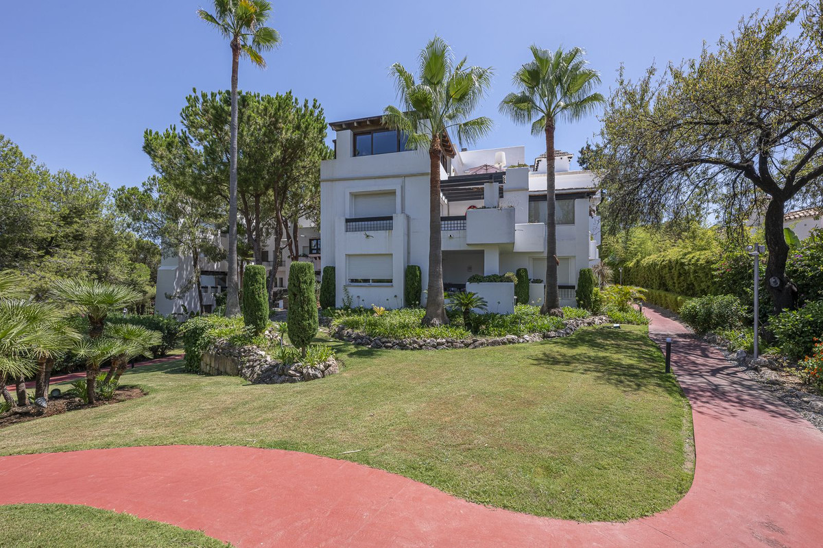 2 Bed Apartment for sale in Río Real Costa Del Sol, Málaga, Spain
