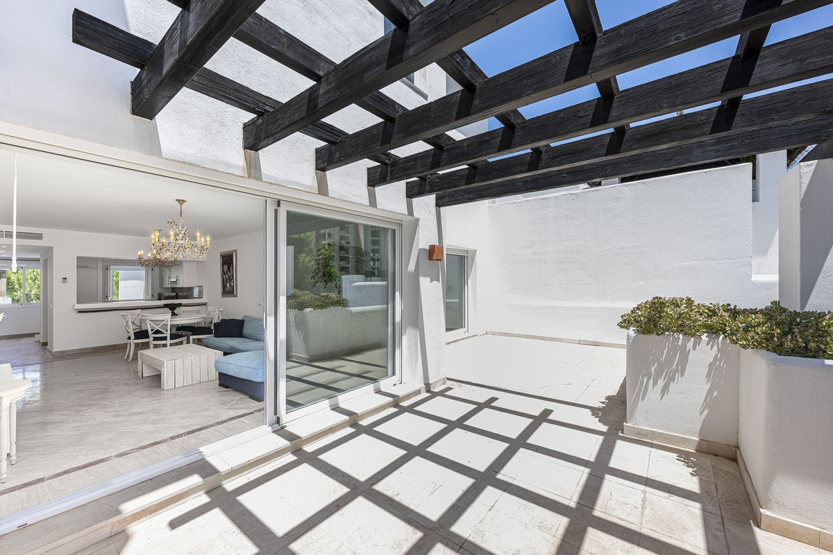 2 Bed Apartment for sale in Río Real Costa Del Sol, Málaga, Spain