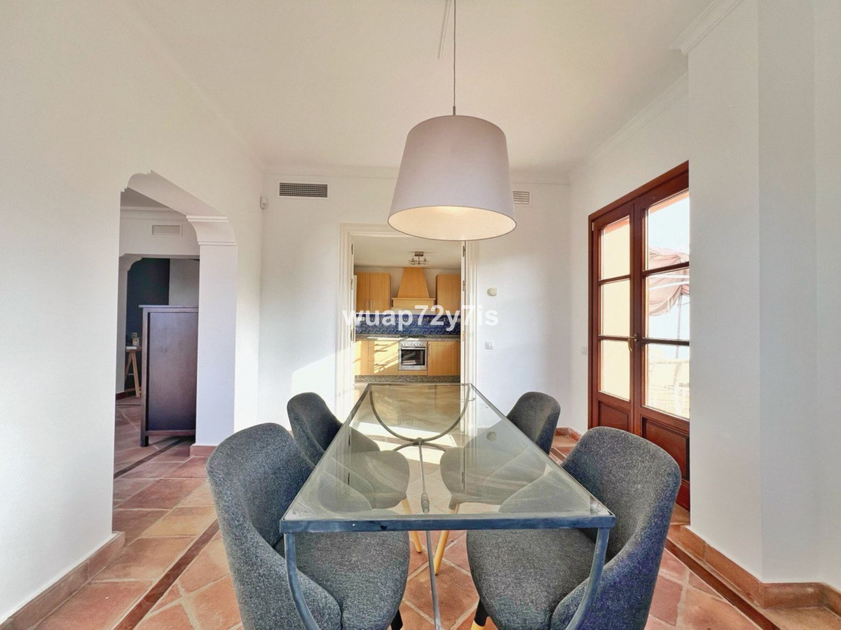3 Bed Townhouse for sale in Benahavís Costa Del Sol, Málaga, Spain
