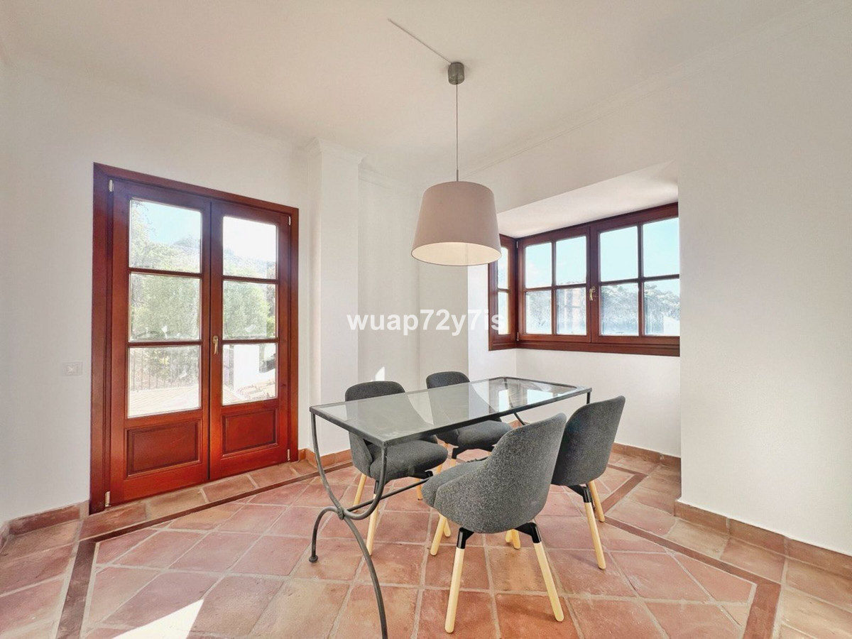 3 Bed Townhouse for sale in Benahavís Costa Del Sol, Málaga, Spain
