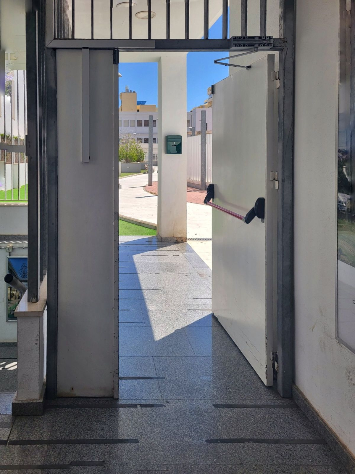Se vende Garaje  en Costa Del Sol, Málaga, España