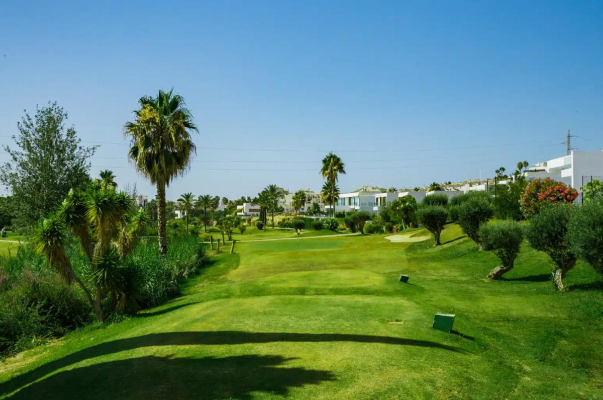 Plots for sale in El Paraiso Costa Del Sol, Málaga, Spain