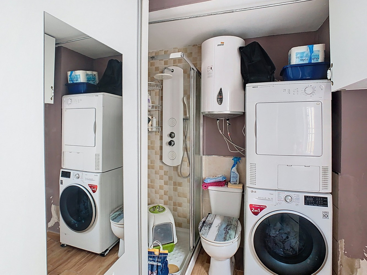 Se vende Pareada de 2 dormitorios en Costa Del Sol East, Málaga, España
